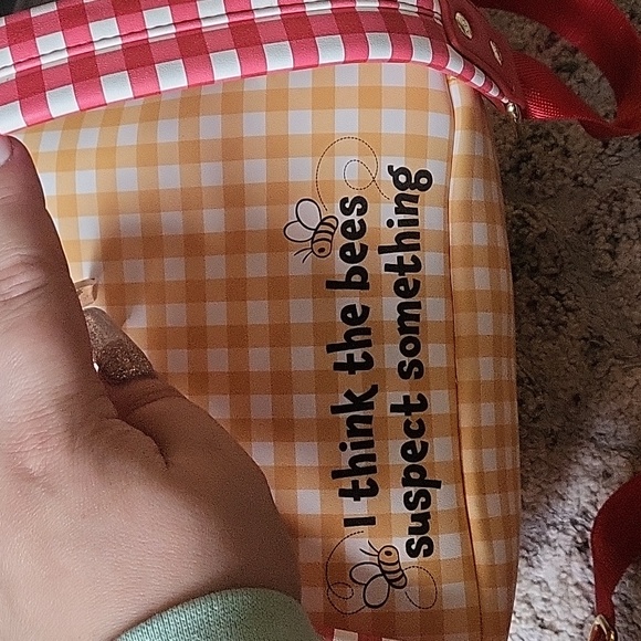 Winnie the pooh loungefly backpack - Picture 2 of 5